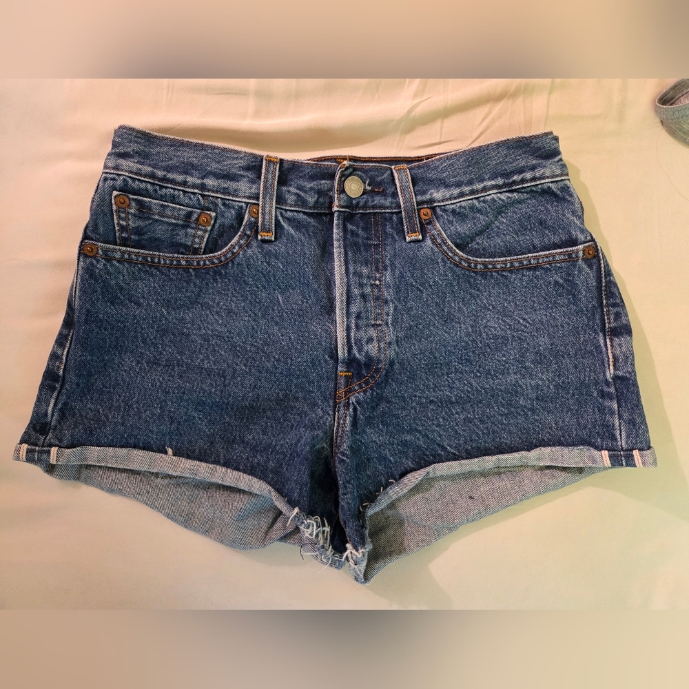 Levi's White Oak Denim High Waisted Shorts, Size 27